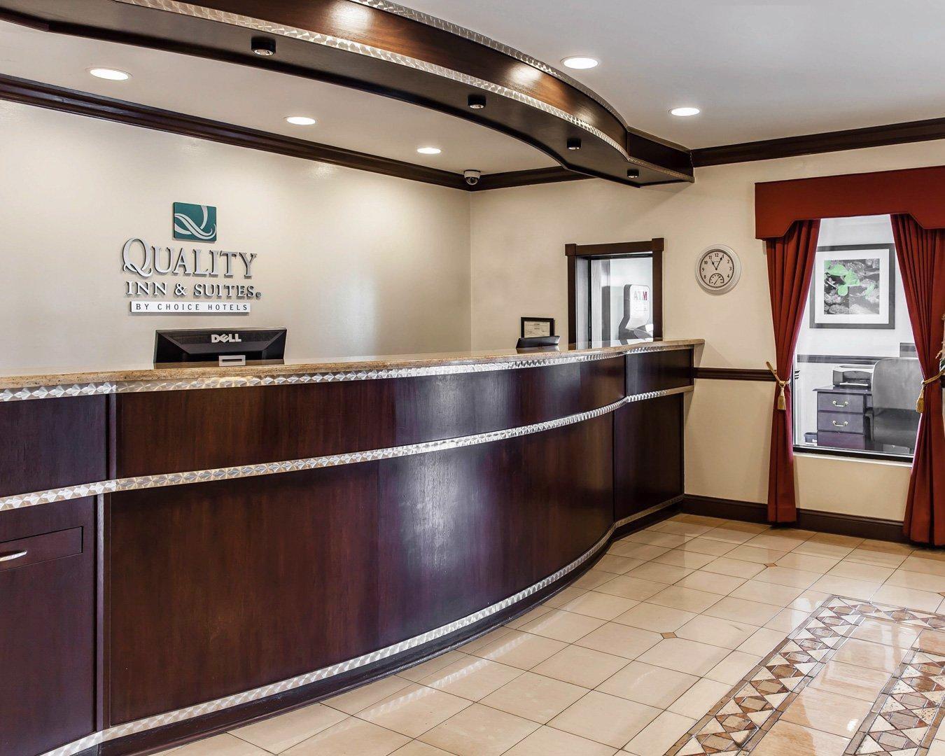 Quality Inn & Suites Quakertown-Allentown Exterior photo